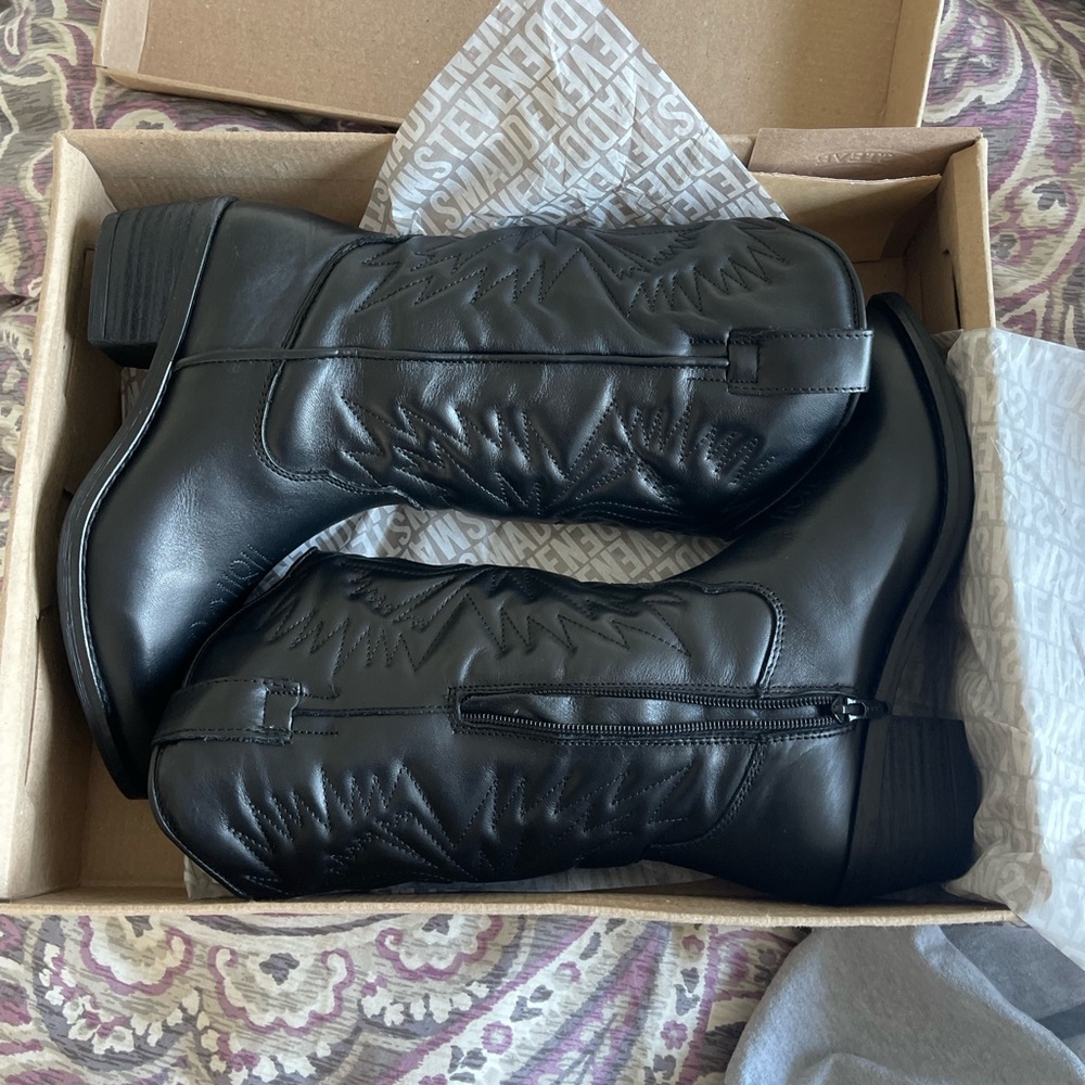 Steve Madden Black Western Boots